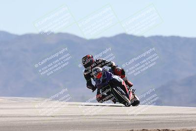 media/Oct-13-2025-Moto Forza (Mon) [[a66d839500]]/3-B Group/Session 4 (Turn 9)/